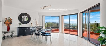 Ash Sienna at Terrigal