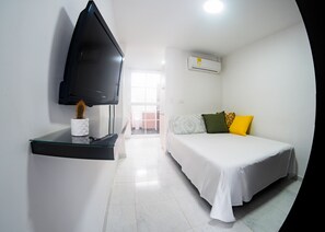 Comfort Apartment, Multiple Beds, Patio, City View | Laptop workspace, free WiFi