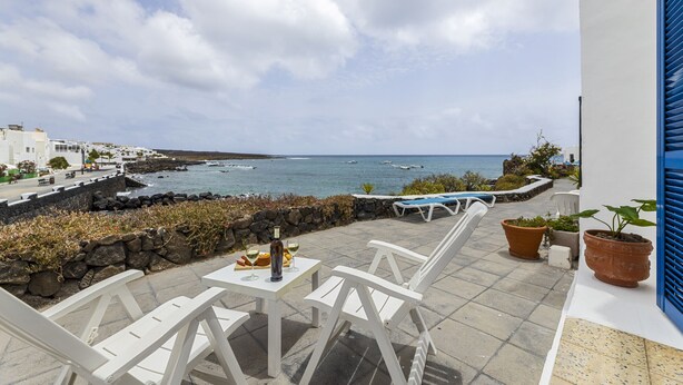 Terrace/patio - Casa Azul by Escape Home (Cueva Azul) (Haría)