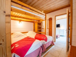 3 bedrooms, Internet
