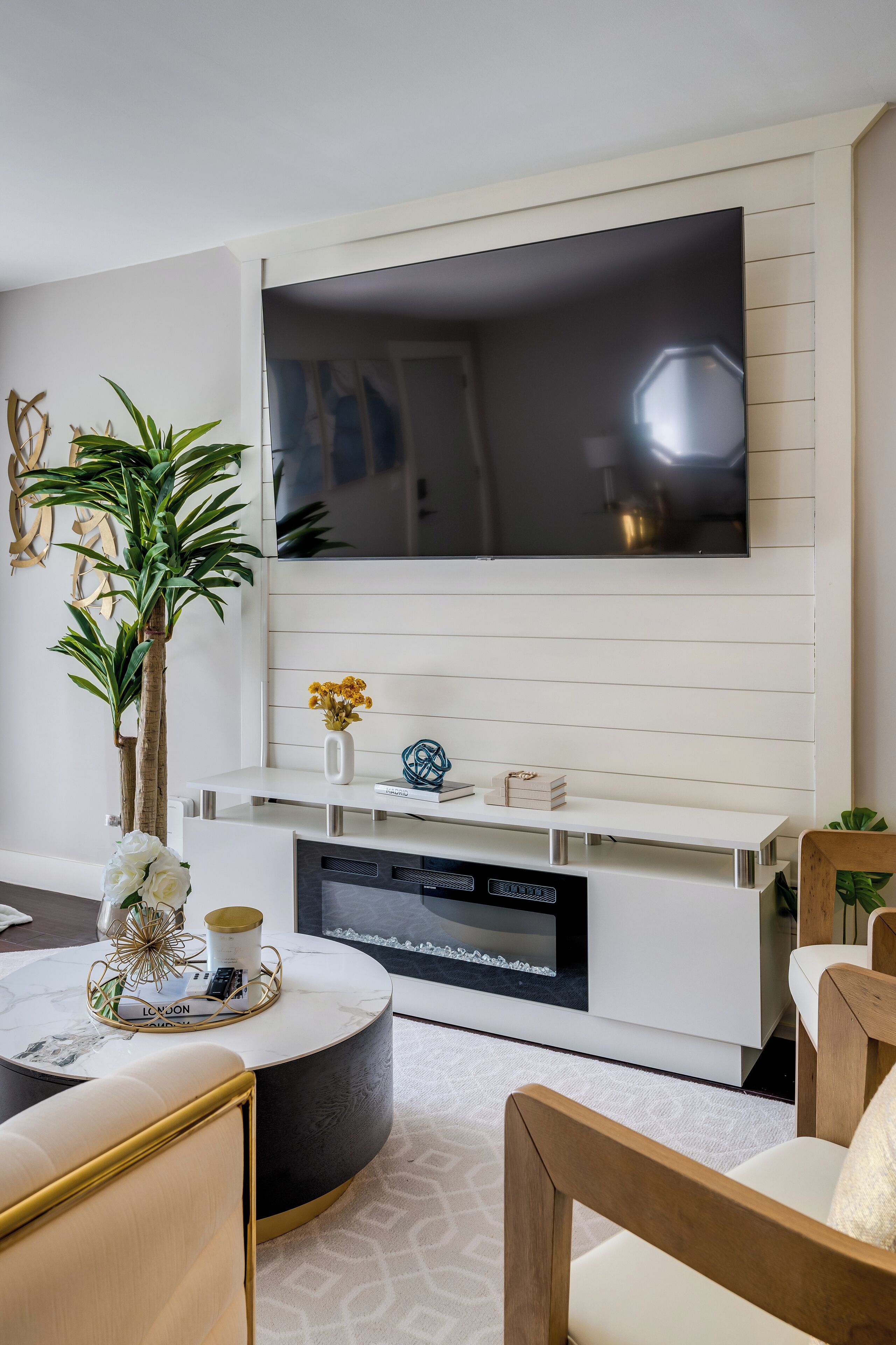 TV connectée, cheminée