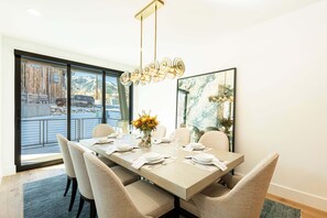 Dining - New in the Canyons Village-Quick access to ski and free PC shuttle (Park City)