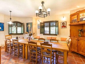 Dining - Beautiful house with private pool and terrace (Nigüelas)