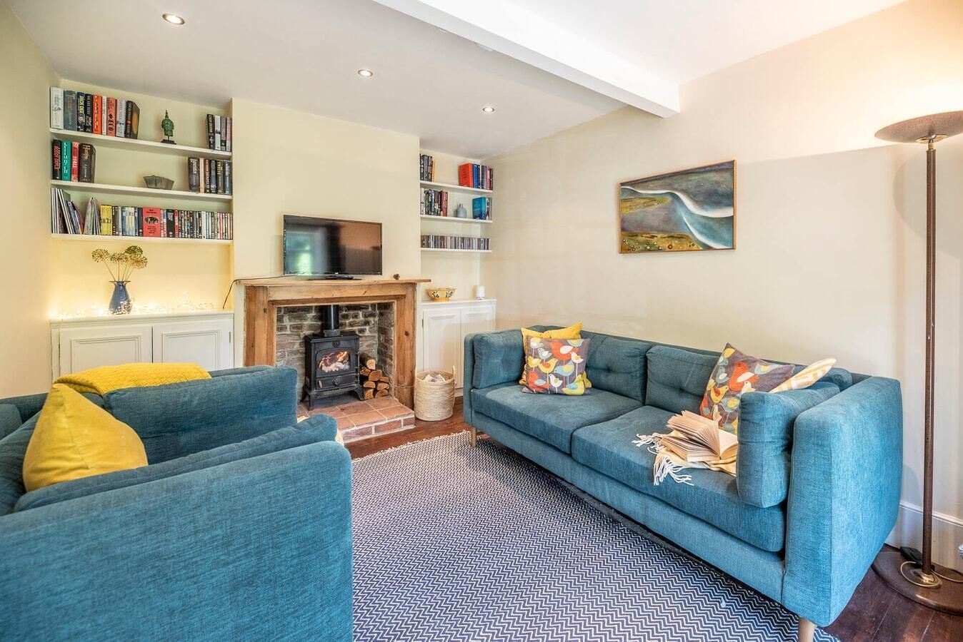 Télévision, cheminée