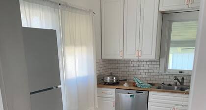 Michee’s  Hockinson House
Charming house built in 1925