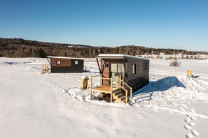 Exterior - Scenic Tiny Home, Five Minutes to Stowe Main St! (Morristown)