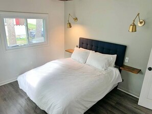 3 bedrooms, WiFi, bed sheets