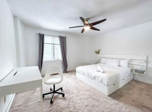 5 bedrooms, WiFi, bed sheets