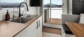 Cozy Tiny House w/ Beautiful Stowe Mountain Views!