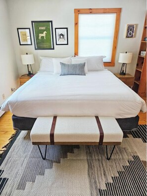4 chambres, fer et planche à repasser, Wi-Fi, draps fournis