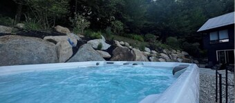 Woodland Escape: Embrace Nature near Stowe&Smuggs