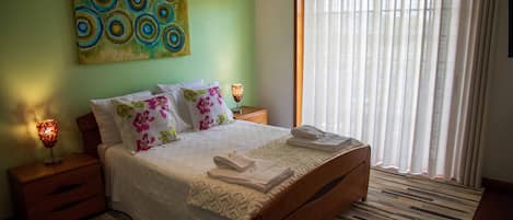 1 bedroom, free WiFi, bed sheets