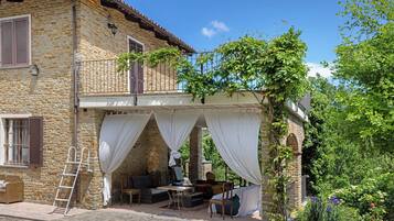 Enceinte de lâhĂ©bergement