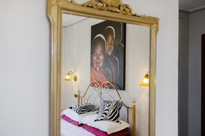 1 bedroom, iron/ironing board, free WiFi, bed sheets - Room 'Favorita Suite' with Shared Terrace, Shared Garden and Wi-Fi (Mango)