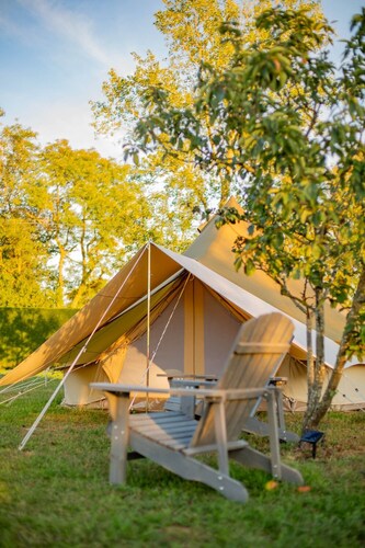 Glamping 'Hébergement Insolite En Tente' mit Privatem Garten