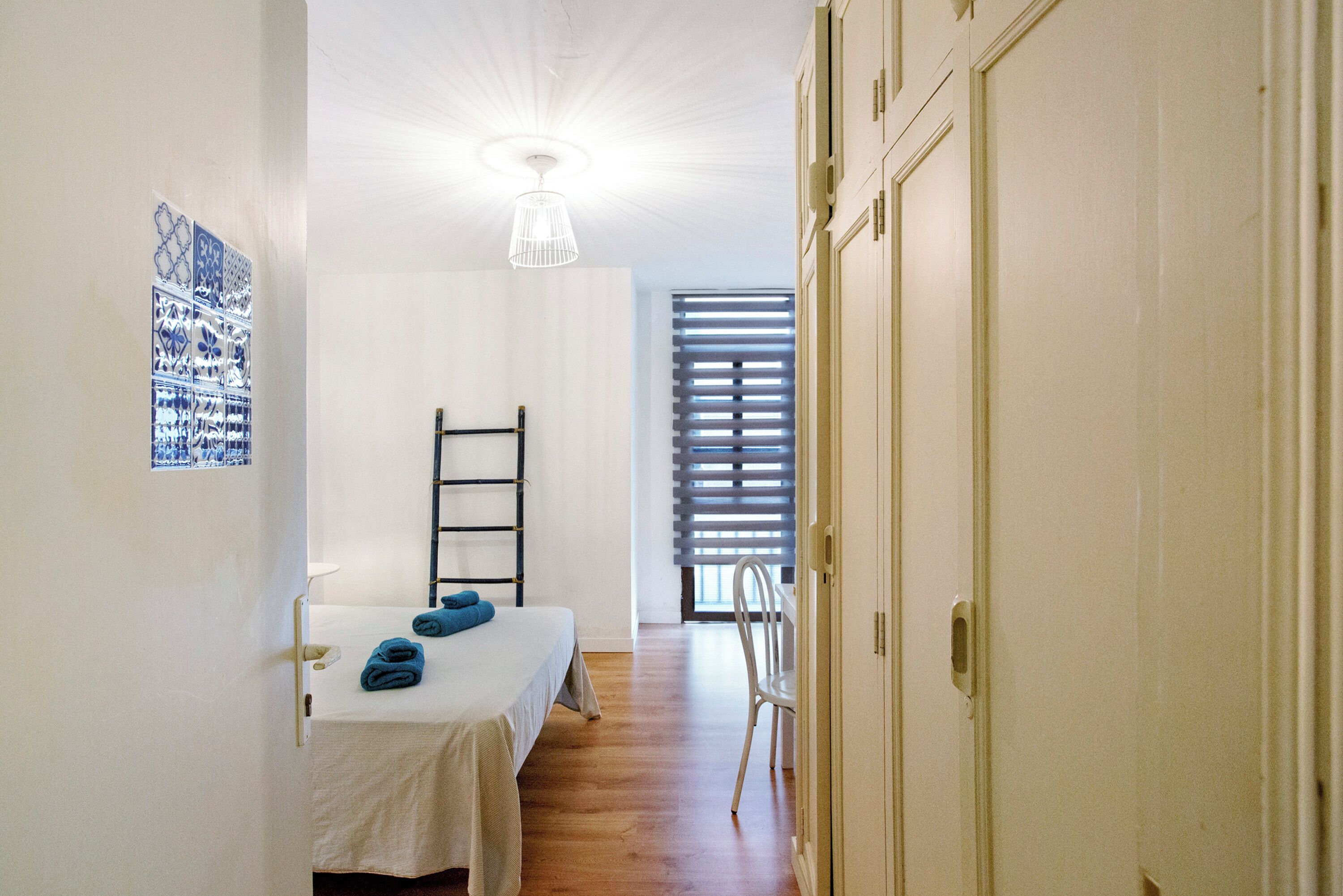 2 habitaciones, wifi gratis y ropa de cama 