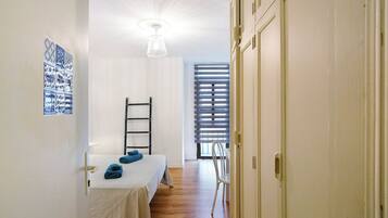 2 habitaciones, wifi gratis y ropa de cama