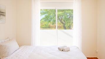 2 slaapkamers, gratis wifi, beddengoed, rolstoeltoegang