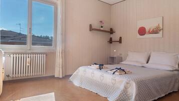 3 Schlafzimmer, Bügeleisen/Bügelbrett, kostenloses WLAN, Bettwäsche