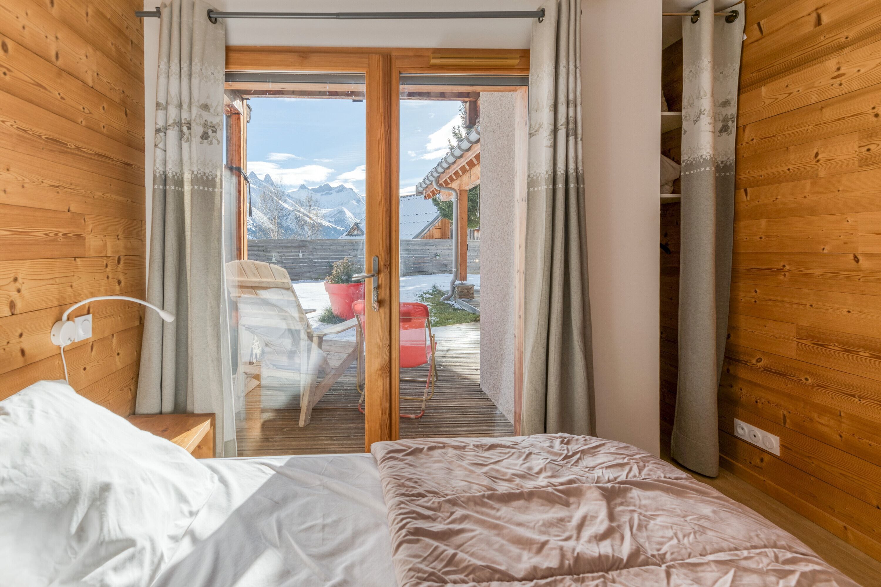 1 chambre, fer et planche à repasser, Wi-Fi gratuit