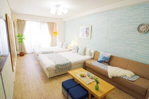 1 bedroom, desk, free WiFi, bed sheets