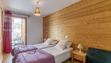 2 camere, ferro/asse da stiro, Wi-Fi gratuito