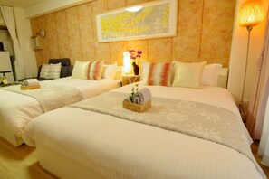 1 bedroom, desk, free WiFi, bed sheets