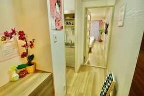 1 bedroom, desk, free WiFi, bed sheets