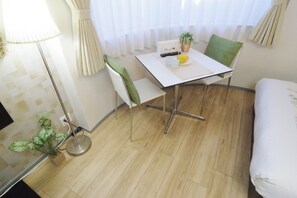 1 makuuhuone, työpöytä, ilmainen Wi-Fi, vuodevaatteet