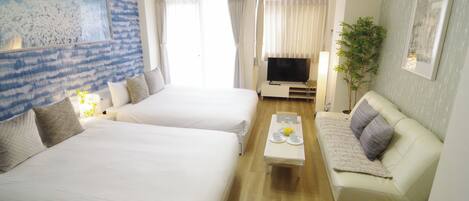 1 bedroom, desk, free WiFi, bed sheets