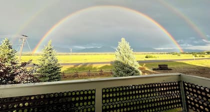 The Mountain View Suite