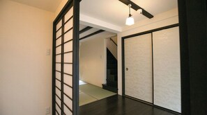 Interior - Room only 6 minutes walk from Nijo Station Ren / Kyoto Kyōto (Kyoto)