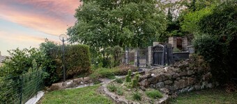 Apartment 'Loft Orsini' with Private Garden