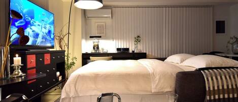 1 slaapkamer, een bureau, internet, beddengoed