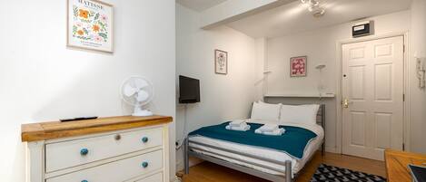 アイロン / アイロン台、インターネット、ベッドシーツ