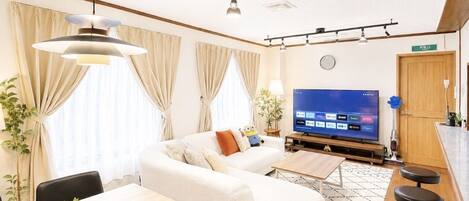 TV