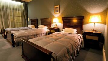 1 bedroom, desk, free WiFi, bed sheets