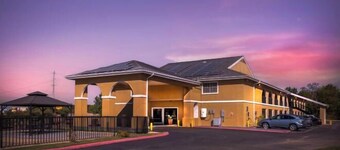 Red Roof Inn Canton, TX