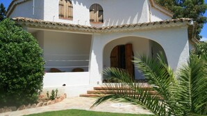 Unclassified image, 2 of 28, button - Approdo by Interhome (Torre delle Stelle)