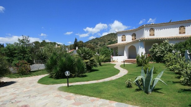 Unclassified image, 1 of 28, button - Approdo by Interhome (Torre delle Stelle)