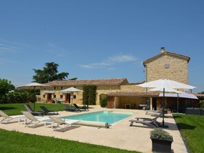 A heated pool - Le Mas des Trois Anges by Interhome (Saint-Denis)