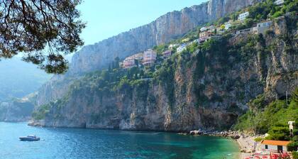 Studio Azur, Cap D'ail, France