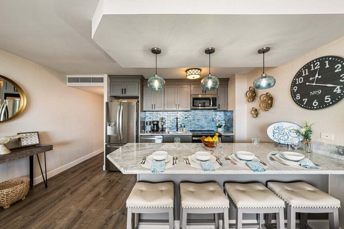 雪櫃、微波爐、焗爐、爐具