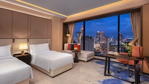 Premium bedding, minibar, in-room safe, individually furnished - Amari Colombo Sri Lanka (Colombo)