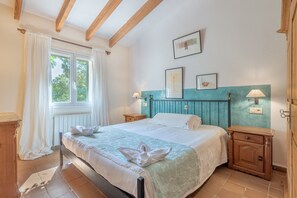2 chambres, Wi-Fi gratuit, draps fournis