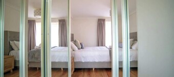 3bedroom Townhouse at Dundas