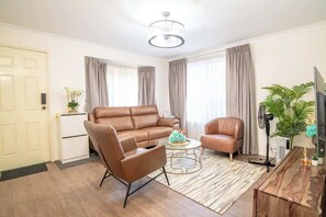 تلفزيون، مكتب