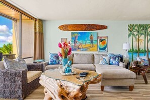 Smart TV - Poipu Makai Villas C1 – Oceanfront, A/C, PBAC Included (Koloa)