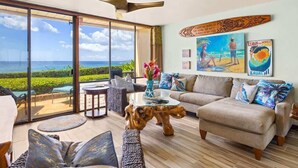 Living area - Poipu Makai Villas C1 – Oceanfront, A/C, PBAC Included (Koloa)