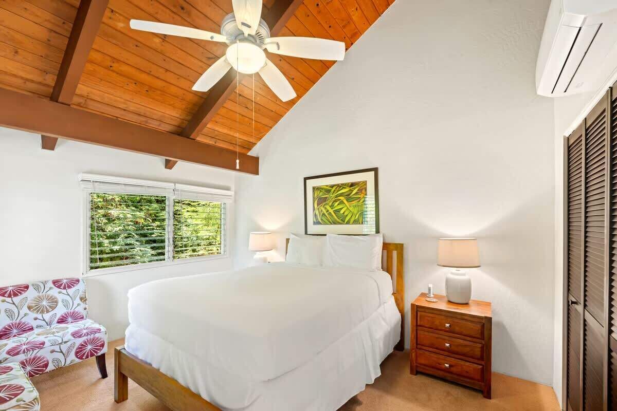 2 bedrooms, iron/ironing board, travel crib, free WiFi